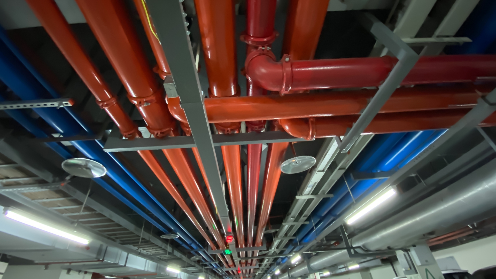 Impianti antincendio per ambienti industriali: le sfide e le soluzioni CEAM ANTINCENDIO